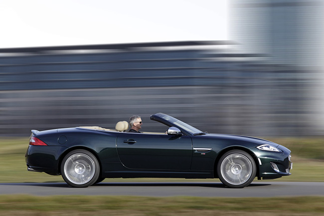 Jaguar công bố hình ảnh phiên bản đặc biệt XK66 Special Edition 1